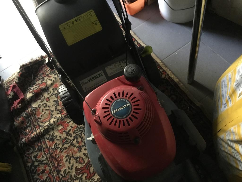 Honda grasmaaier zelftrekker, Ophalen