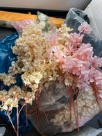 Fausses fleurs jaunes et roses Action, Enlèvement, Neuf