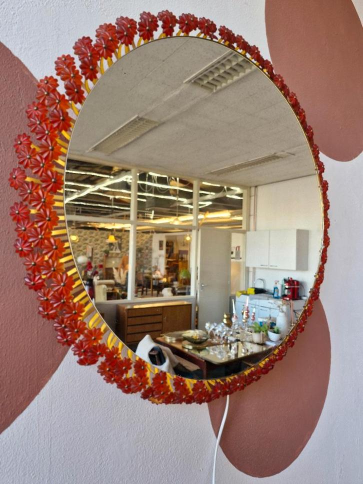 Vintage design bloemenspiegel Emil Stejnar 60s, Huis en Inrichting, Woonaccessoires | Spiegels, Gebruikt, Rond, Ophalen