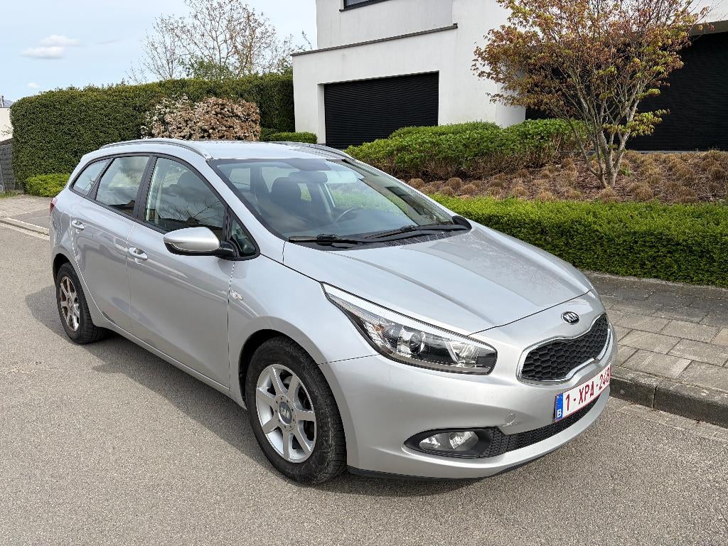 Kia Ceed SW 1.6CRDi, Auto's, 90 kW, Euro 5, 4 cilinders, 5 deurs