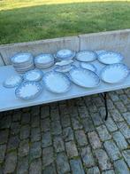 Antiek Eetservies 45 delen stAmand ceramiques, Ophalen