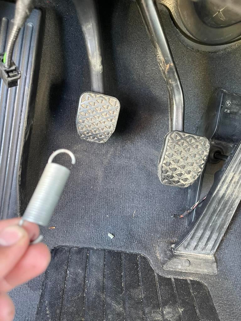 Bmw E91 320d voor export of onderdelen 1250€!!, Autos, BMW, Cuir, Achat, Diesel, Particulier