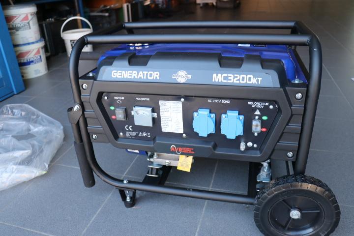 Groupe electrogène, Doe-het-zelf en Bouw, Aggregaten, Nieuw, Benzine, Ophalen