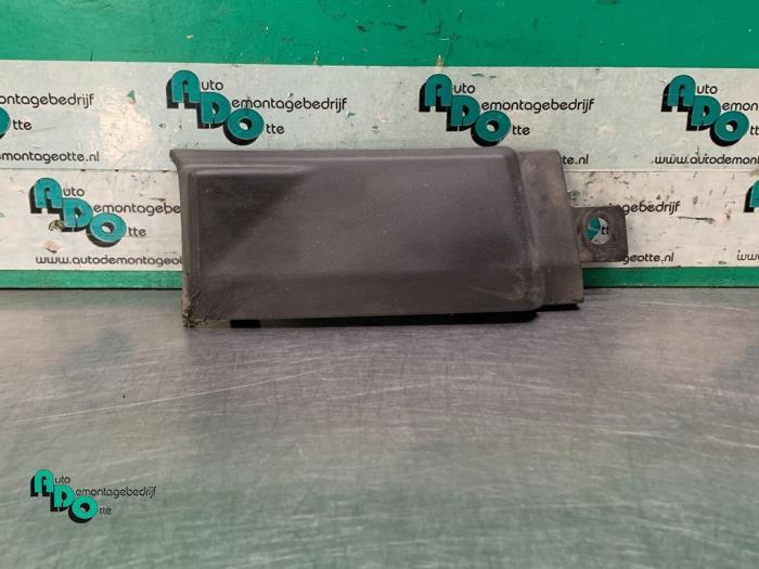 Coin pare-chocs arrière droit d'un Mercedes Sprinter (Sprin, Autos : Pièces & Accessoires, Carrosserie & Tôlerie, Pare-chocs, Mercedes-Benz