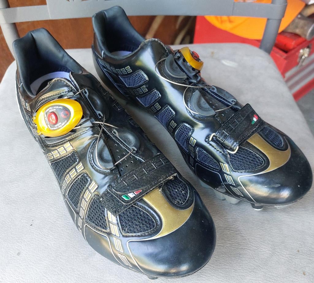 Chaussures velo sportif DVT, Neuf, Enlèvement ou Envoi, DVT, Autres tailles