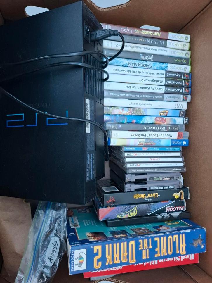 Console + ensemble de jeux rétro différentes plate-formes., Consoles de jeu & Jeux vidéo, Consoles de jeu | Sony PlayStation 2