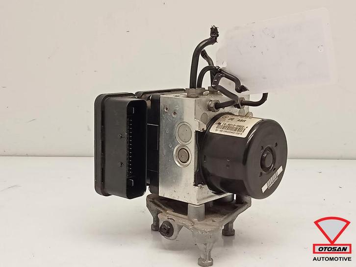 Pompe ABS Mercedes Classe C W204 A1724314212, Autos : Pièces & Accessoires, Électronique & Câbles, Mercedes-Benz, Utilisé