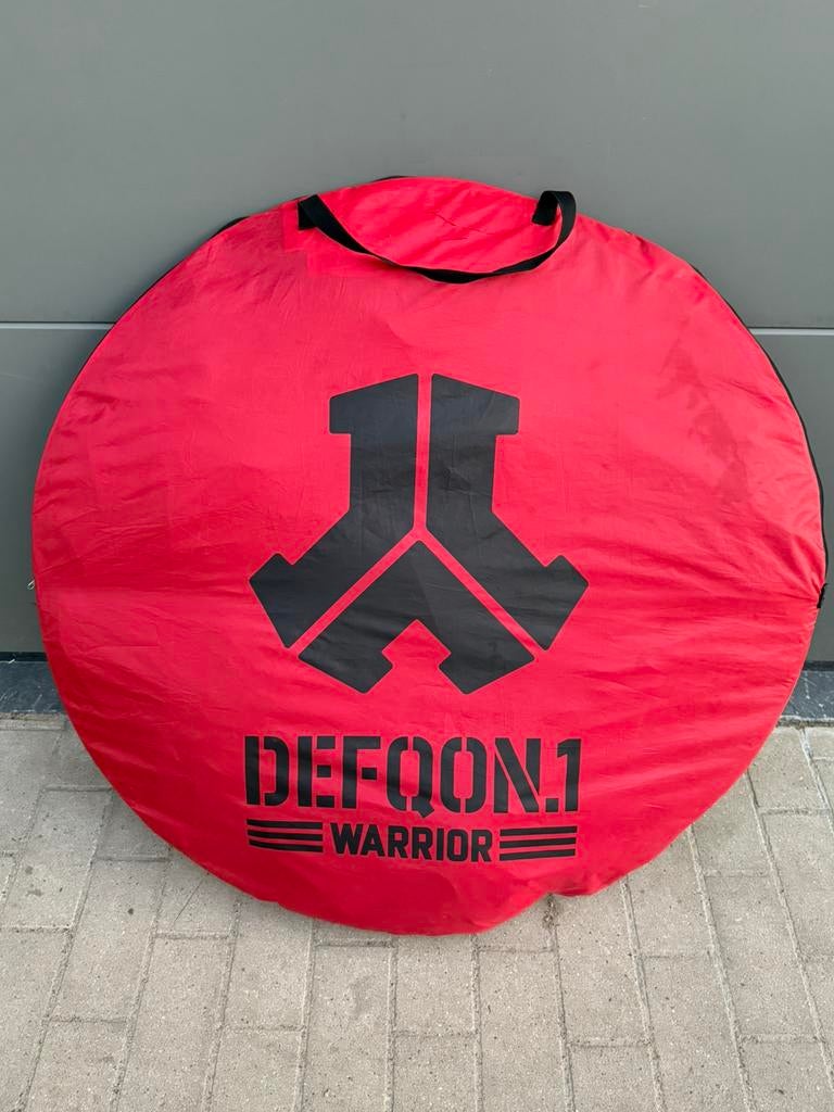 Pop-up tent Defqon.1 Warrior – festival tent – 2 personen, Ophalen, Gebruikt