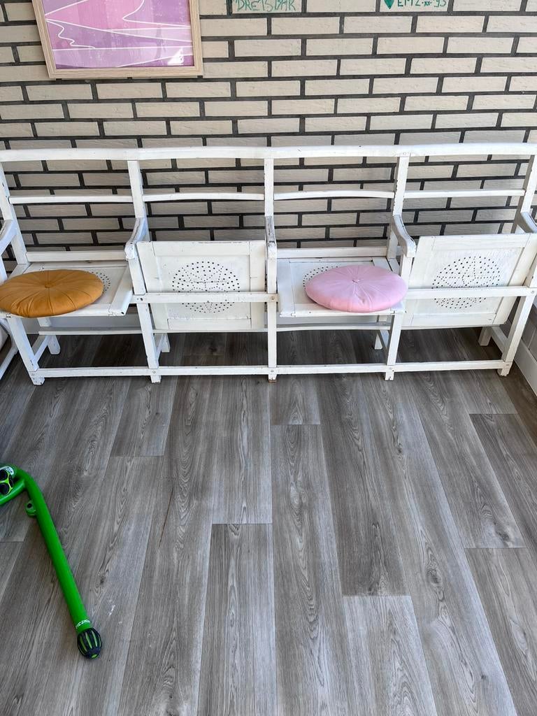 Banquette de cinéma en bois - vintage, Antiquités & Art, Enlèvement