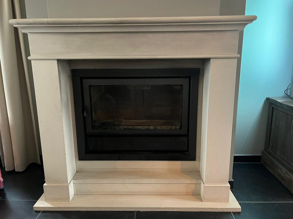 Marmere schouw + stoof, Huis en Inrichting, Ophalen, Zo goed als nieuw