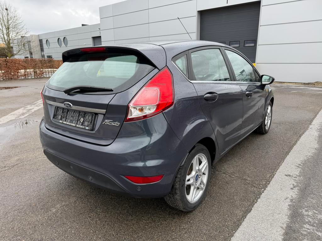 Ford Fiesta 1.5 diesel 55 Kw,Bj 2014,Euro 5,Airco,5 deurs, Voorwielaandrijving, Euro 5, Blauw, Leder