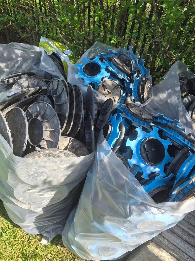 Plots jouplast 50/80, Utilisé