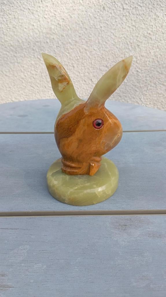 Prachtig beeldje Playboy Bunny konijn volledig in marmer, Minder dan 20 cm, Ophalen of Verzenden, Zoogdier, Steen of Keramiek