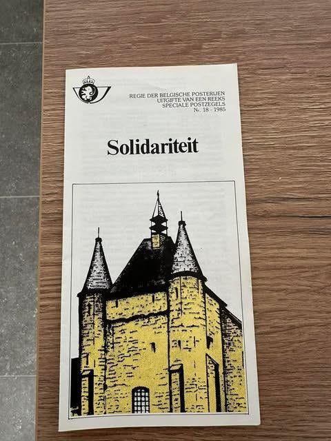 folder Belgische posterijen solidariteit kastelen, Ophalen of Verzenden, Overig, Overig