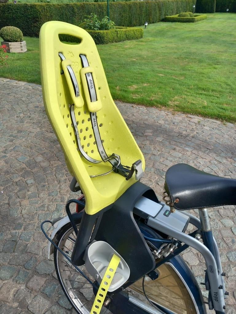 Yepp Fietsstoel inclusief zadelbuis, Ophalen, Achterzitje, Voetsteuntjes, Yepp (Thule)