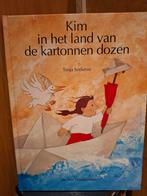 T. Szekessy - Kim in het land van de kartonnen dozen, Boeken, Prentenboeken en Plaatjesalbums, Ophalen of Verzenden, T. Szekessy