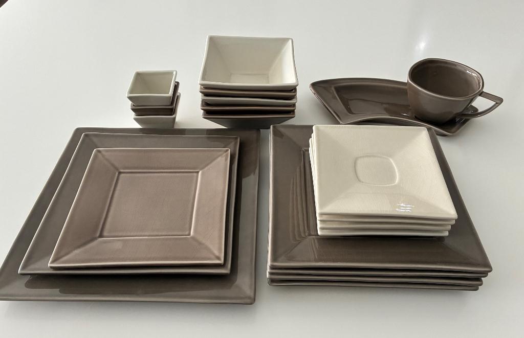 Modern vierkant servies, Ophalen, Gebruikt, Effen, Bord(en)