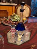 Kristallen carafe op spiegel en 6 kristallen gelazen, Antiek en Kunst, Ophalen of Verzenden