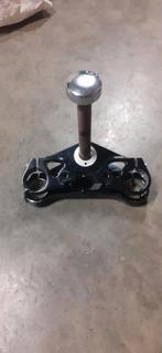 Balhoofdset voor 49mm poten V rod night rod Dyna, Ophalen