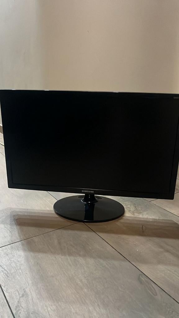 Samsung monitor 24 inch (61 diagonaal), Ophalen, Samsung