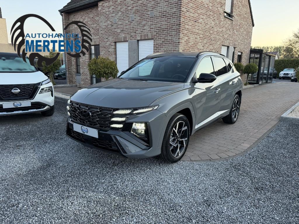 Hyundai TUCSON 1.6 T-GDi 150PK N-LINE DCT NIEUW MODEL 5J/G, Autos, Hyundai, Argent ou Gris, Achat, Entreprise, Noir