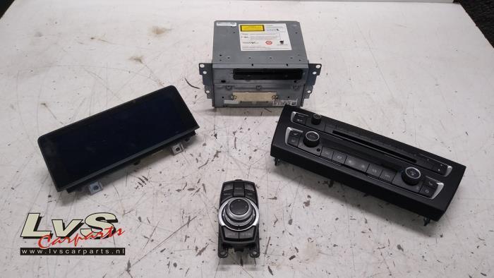 Navigatie Set van een BMW 1-Serie, Auto-onderdelen, Elektronica en Kabels, BMW, Gebruikt, 3 maanden garantie, Ophalen of Verzenden