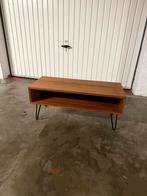 Compact design tv-kastje met metalen poten, Enlèvement