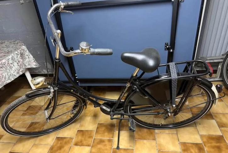 Omafiets, Fietsen en Brommers, Fietsen | Dames | Omafietsen, Zo goed als nieuw, Ophalen