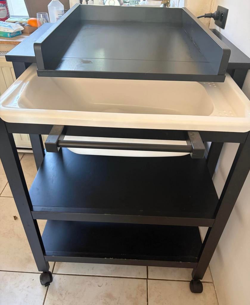 Table a langer + baignoire, Enlèvement, Comme neuf, Baignoire