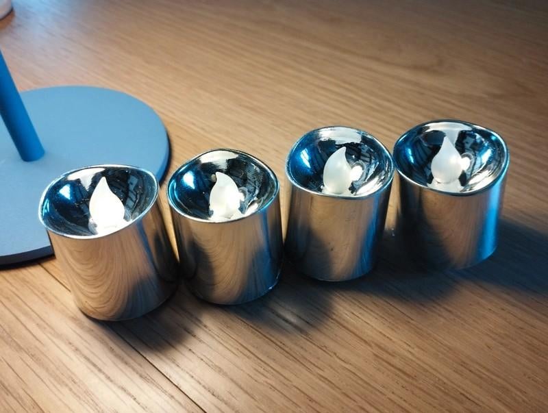 Lot de 4 bougies à Led argentées, Enlèvement, Comme neuf, Argent