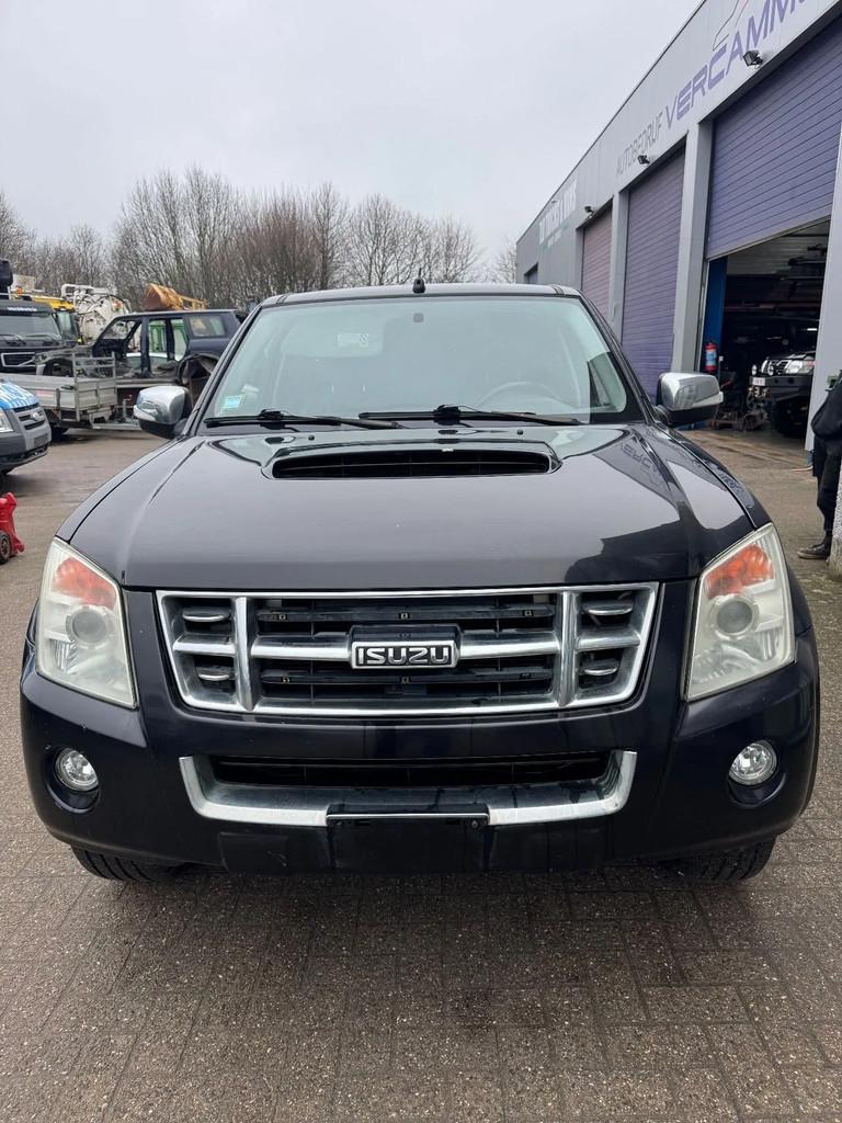 Isuzu D-max *BELGIAN ORIGINE-AC-AUTOMATIC-4WD* (bj 2010), Auto's, Automaat, Gebruikt, Zwart, 120 kW