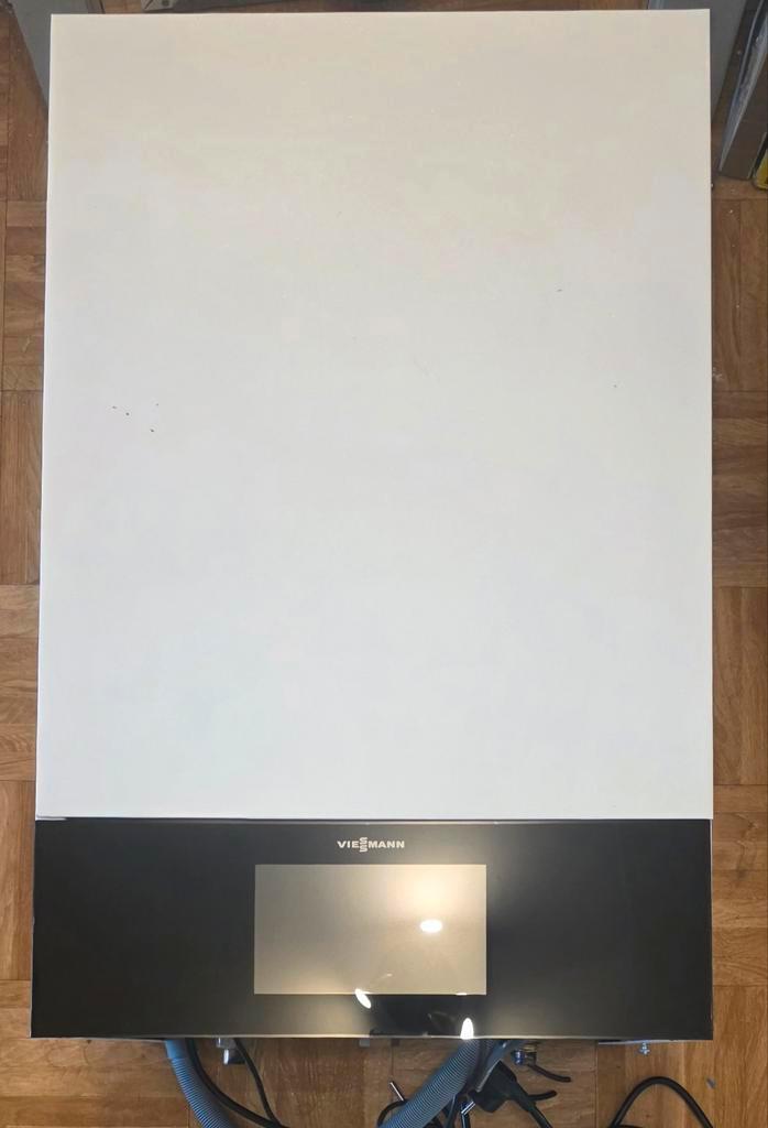Viessmann Vitodens 200-W chaudière/chaudière à condensation, Bricolage & Construction, Chauffage & Radiateurs, Utilisé, Chaudière CC ou Chaudière combinée