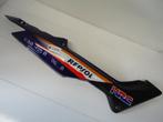 CBR125R 2004 - 2006 Honda Kuipdeel Kuipdeel kont D1-18117