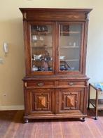 Hoge kast uit grootmoeders tijd, Ophalen, Gebruikt, Eikenhout, Met deur(en)