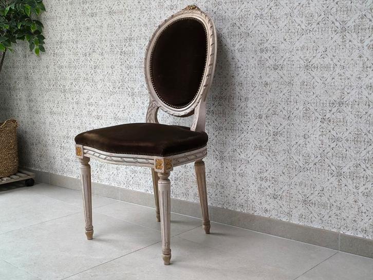 Chaise ancienne en bois (Bon état!), Maison & Meubles, Chaises, Utilisé, Une, Bois, Enlèvement