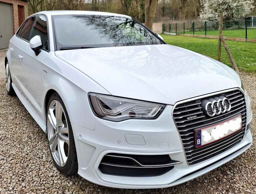 Audi A3 etron Sline - 90km- etat neuf, Achat, Euro 6, 35 g/km, Entretenue par le concessionnaire