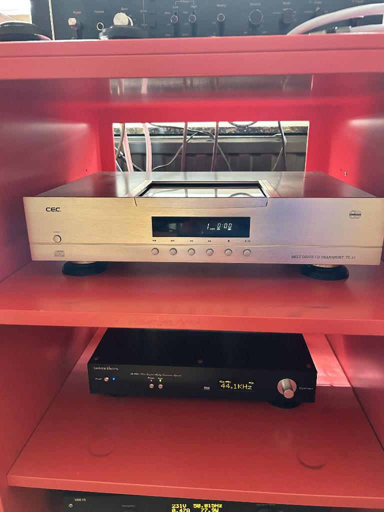 CD loopwerk C.E.C TL51 met Estern Electric Buizen Dac, TV, Hi-fi & Vidéo, Lecteurs CD, Enlèvement ou Envoi, Utilisé, Autres marques