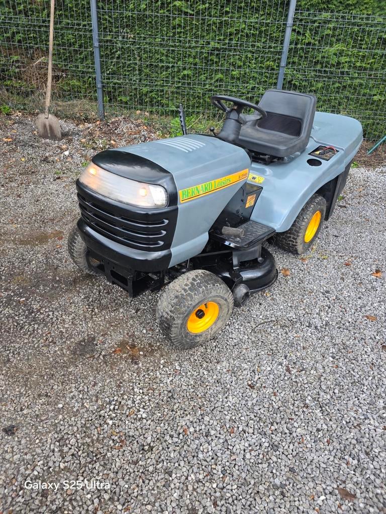 Tracteur tondeuse (husqvarna), Jardin & Terrasse, Tondeuses autoportées, Fonction de mulching, Enlèvement, Utilisé, Bernard loisir