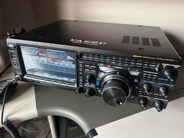 yaesu FTDx101d, 1,5 ans et demi dans une boîte complète, Télécoms, Émetteurs & Récepteurs, Comme neuf, Émetteur et Récepteur, Enlèvement ou Envoi