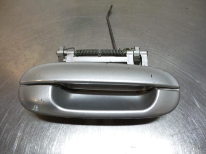 Poignée portière 4portes arrière droite d'un Cadillac Sev, Autos : Pièces & Accessoires, Carrosserie & Tôlerie, Cadillac, Utilisé