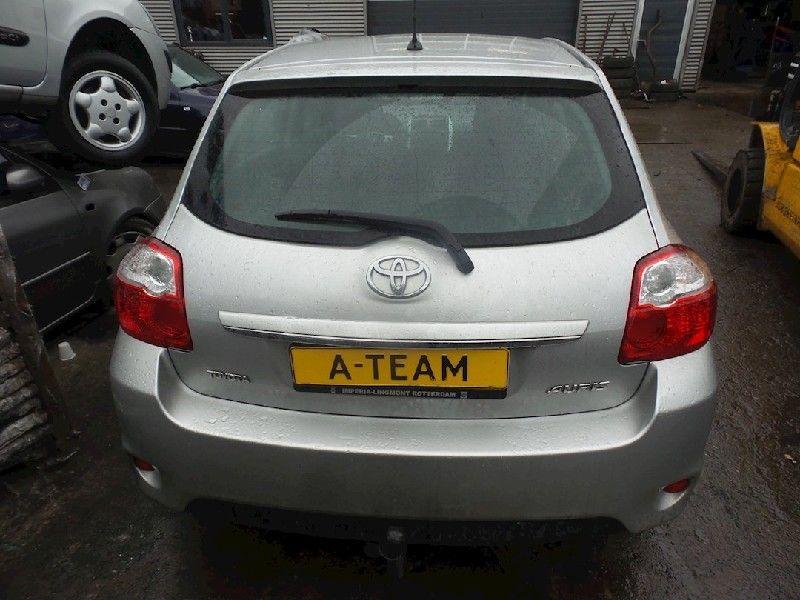 TREKHAAK Toyota Auris (E15) (01-2006/09-2012), Auto-onderdelen, Ophanging en Onderstel, Toyota, Gebruikt