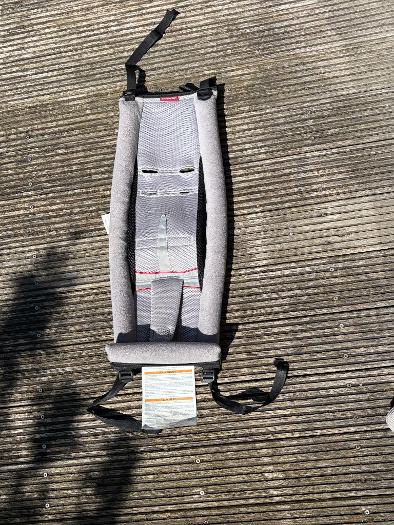 Thule Chariot infant sling, Fietsen en Brommers, Fietsaccessoires | Overige Fietsaccessoires, Ophalen, Zo goed als nieuw, Thule / Chariot