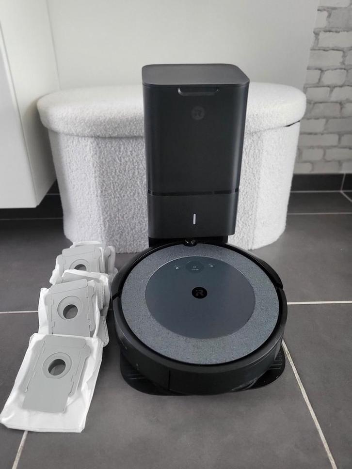 irobot i5+ stofzuiger (automatische vuilnisbak en 6 zakken), Elektronische apparatuur, Stofzuigers, Stofzuiger, Reservoir, Ophalen