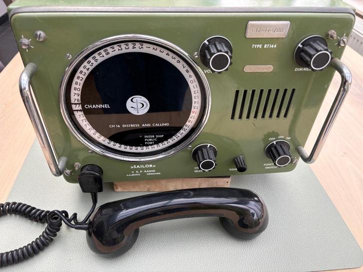 Marifoon Sailor RT144, Watersport en Boten, Navigatiemiddelen en Scheepselektronica, Gebruikt, Communicatie, Ophalen