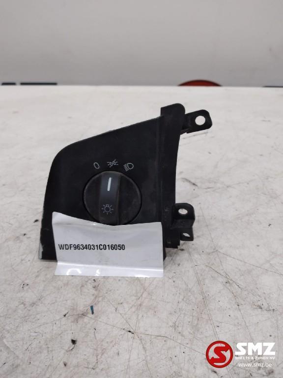 Occ interrupteur d'éclairage Mercedes, Autos : Pièces & Accessoires, Pièces camion, Mercedes-Benz, Électronique et Câbles, Utilisé