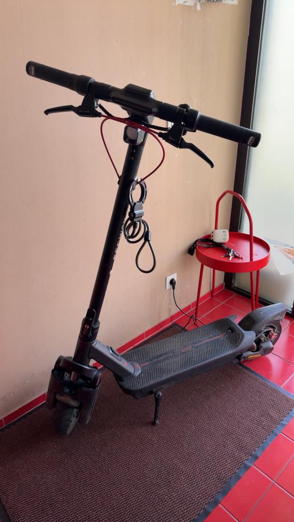 Ninebot g3 max, Vélos & Vélomoteurs, Trottinettes, Comme neuf, Enlèvement