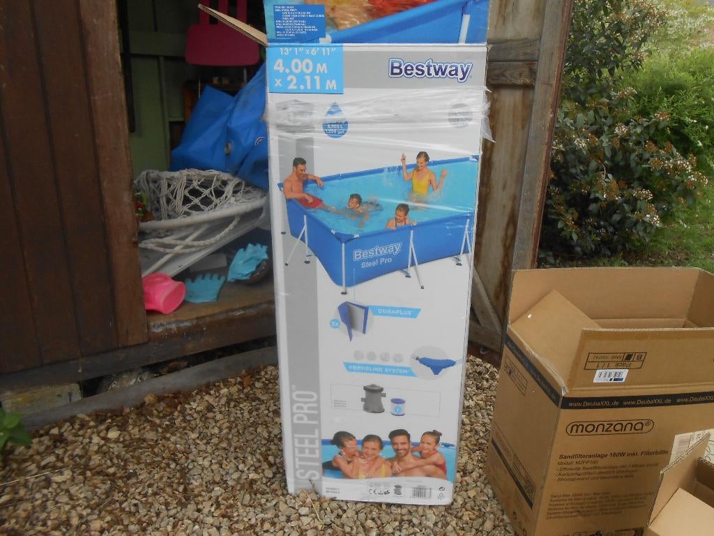 Zwembad  Bestway 4m op 2,11m + alle toebehoren, 200 tot 300 cm, Zo goed als nieuw, Opzetzwembad, 200 tot 400 cm