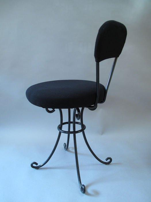 4 stoelen metaal en stof, Huis en Inrichting, Ophalen, Gebruikt, Zwart, Vier