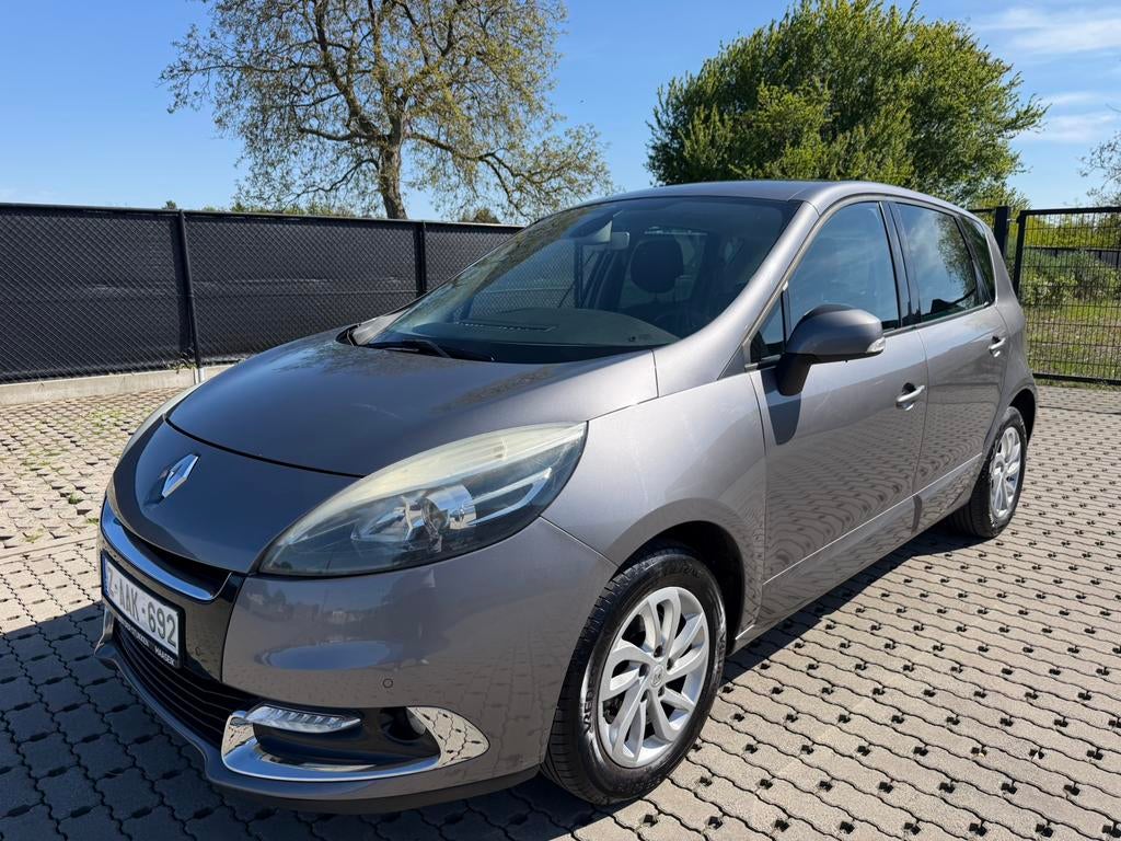 Renault senik 1.5 dci heel mooi auto, Auto's, Euro 5, Bedrijf, 5 deurs, Scénic