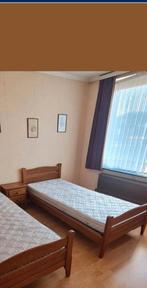 Massief eiken 1 persoonsbed met nachtkastje, Ophalen